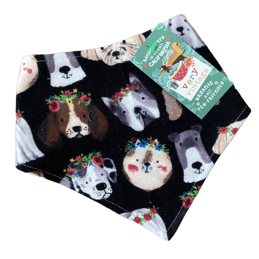 Very Vintage Dog Bandana – ‘Woofstock’ Black Dog Print, Size Medium NWT